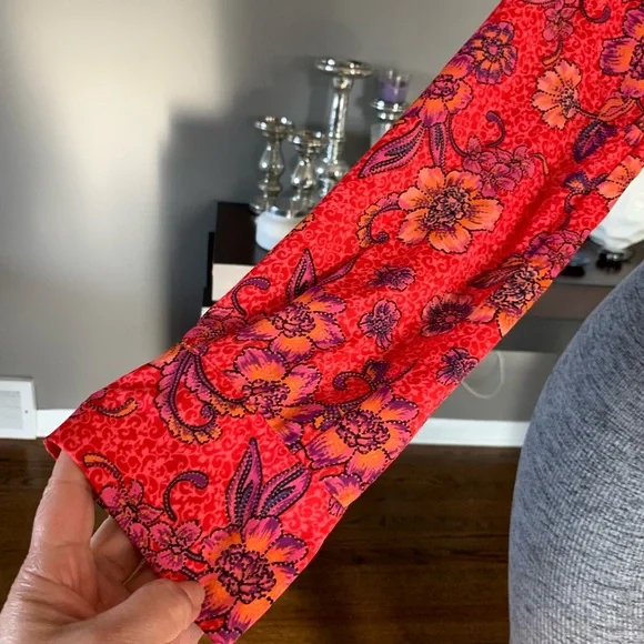 Free People Top Blouse I Got You Crop Floral Printed V Neck Smocked Size M - Picture 6 of 10